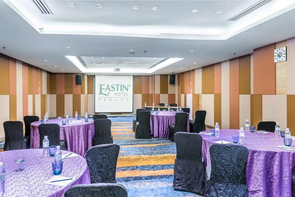 Eastin Hotel Penang Sungai Dua Bukit Номер фото